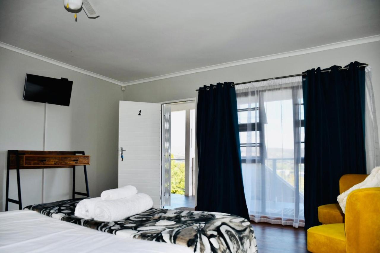 Friendz Guesthouse นิสนา ภายนอก รูปภาพ